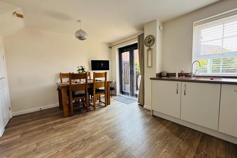 5 Isla Close, Mickleover, Derby, DE3 0AT