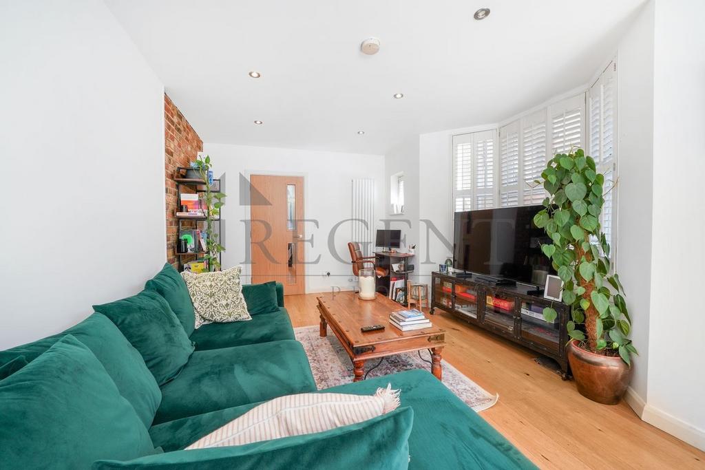 Apartment in London - View 4