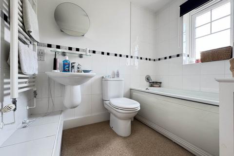 15 Arthurs Lea, Abbotsham, Bideford, EX39 5AN