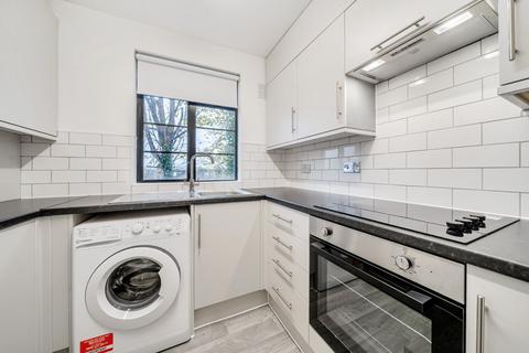 2 bedroom flat for sale, Leigham Court Road, Streatham, London, SW16
