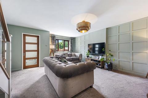 31 Leighton Drive, Leigh, WN7 3PN