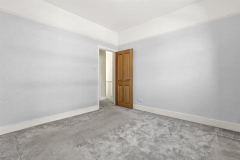 Mews Cottage, 2b Belsize Road, Worthing, BN11 4RG