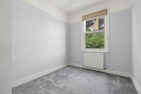 Mews Cottage, 2b Belsize Road, Worthing, BN11 4RG