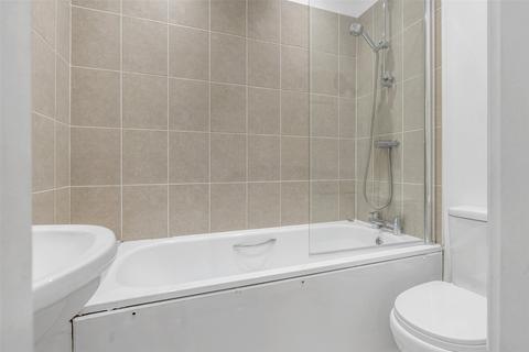 Mews Cottage, 2b Belsize Road, Worthing, BN11 4RG