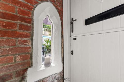 undefined, Apsley Street, Tunbridge Wells