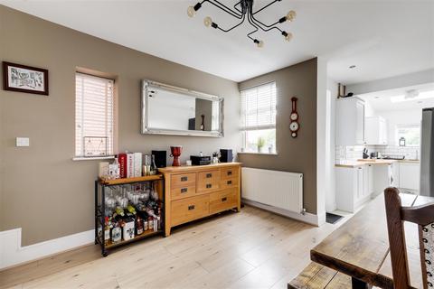 4 bedroom semi-detached house for sale, Leonard Avenue, Sherwood NG5