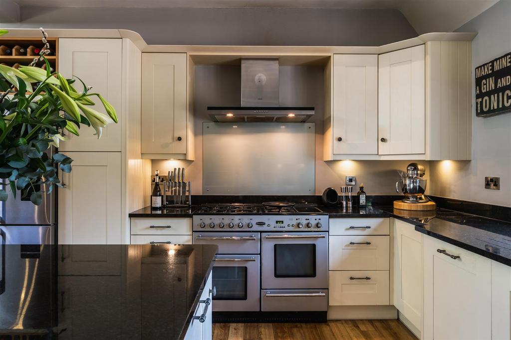 Breakfast Kitchen