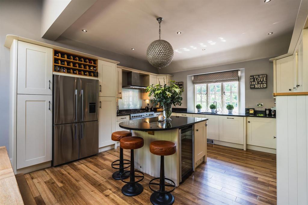 Breakfast Kitchen