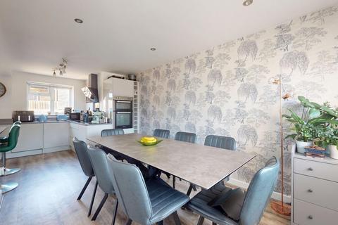 4 bedroom semi-detached house for sale, Mulberry Road, Northfleet, Gravesend