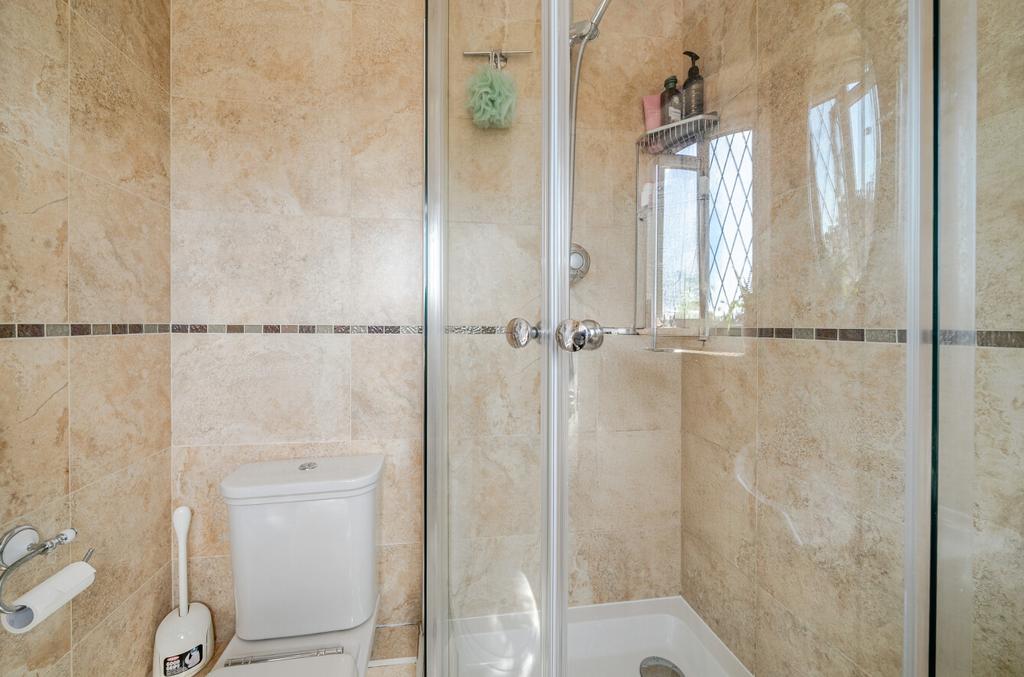 Master En-Suite