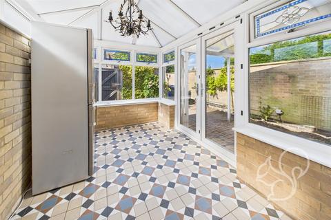 3 bedroom semi-detached house for sale, Kingsway, Bury St. Edmunds IP28