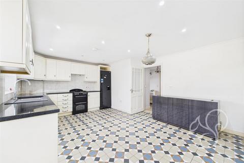 3 bedroom semi-detached house for sale, Kingsway, Bury St. Edmunds IP28