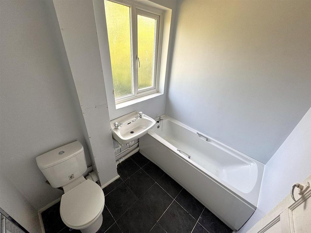 Thumbnail image0 (1).jpg