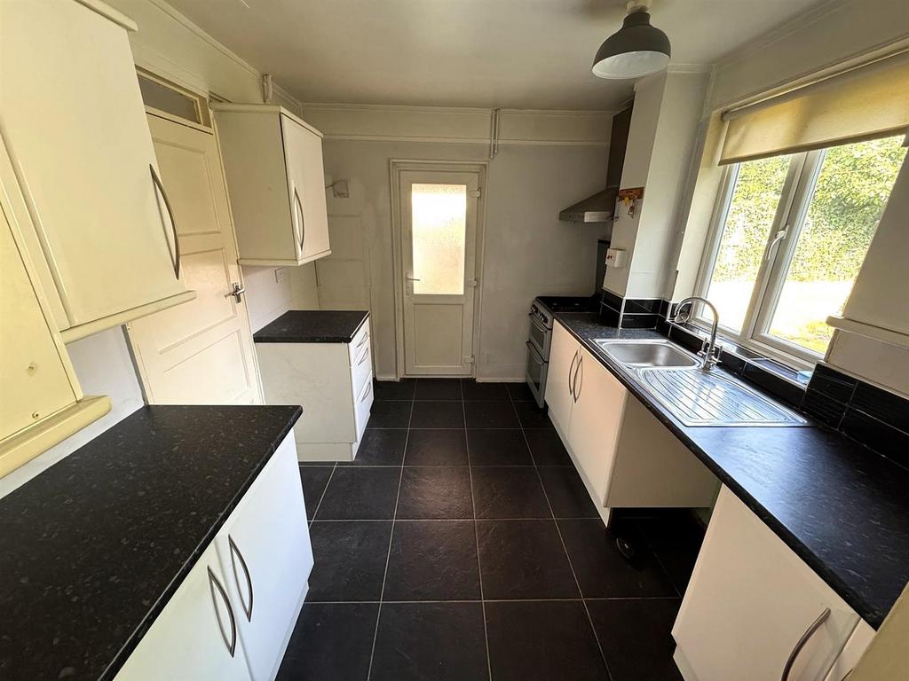 Thumbnail image5.jpg