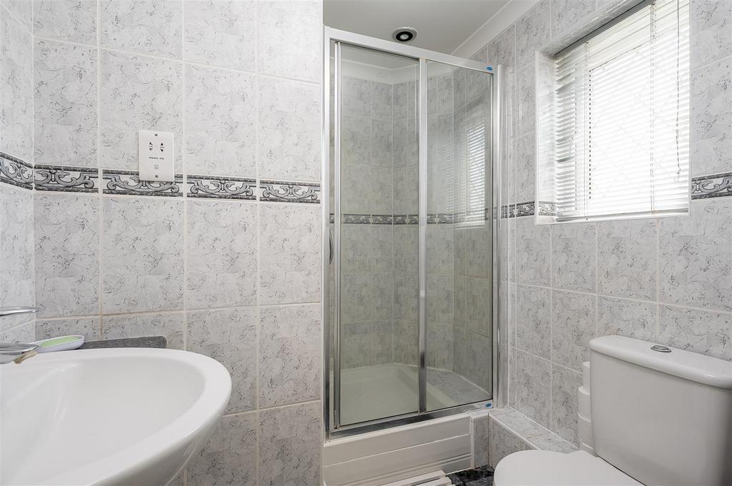 En suite shower room