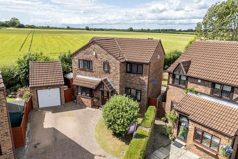 Ashmeade Close, York, YO24 2YB