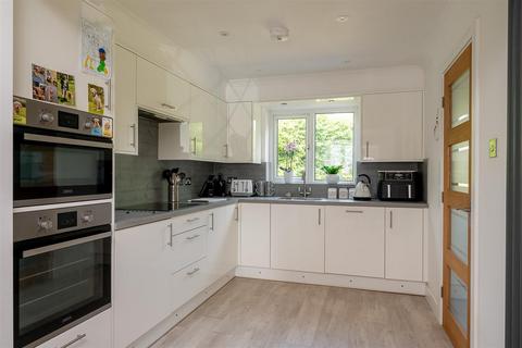 4 bedroom detached house for sale, Ashmeade Close, York, YO24 2YB