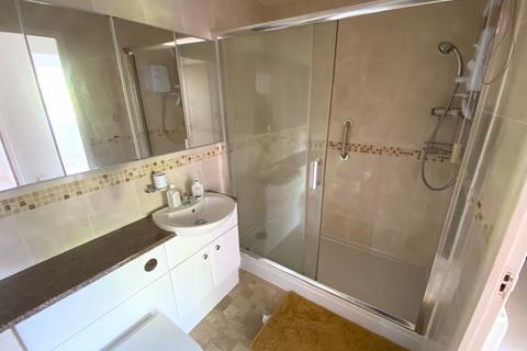 2 bedroom flat for sale, Westbrook Court, Sutherland Avenue, Mound Nod, CV5