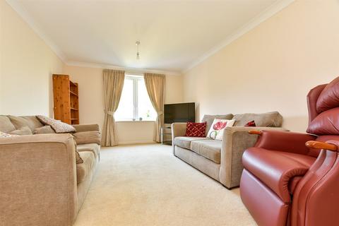 1 bedroom flat for sale, London Road, Redhill, Surrey