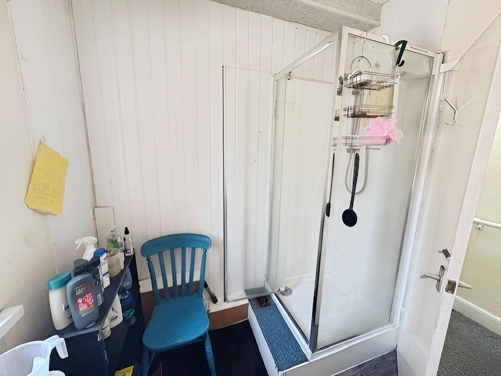 D33ca016-Bathroom 20