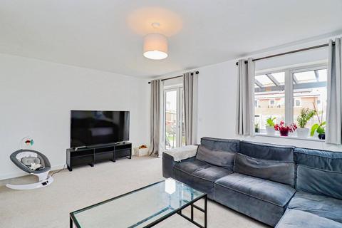 3 bedroom semi-detached house for sale, Bere Road, Bury St Edmunds IP30
