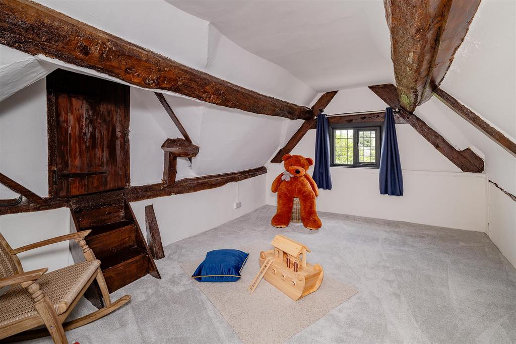 Interior36.jpg