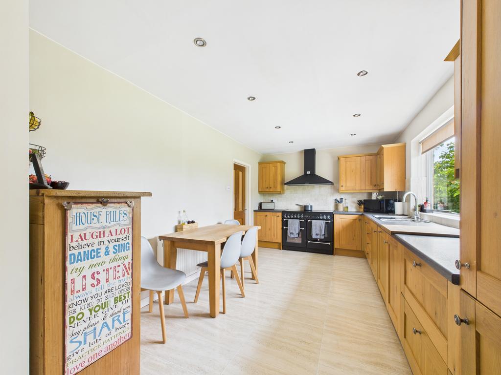 Kitchen 3