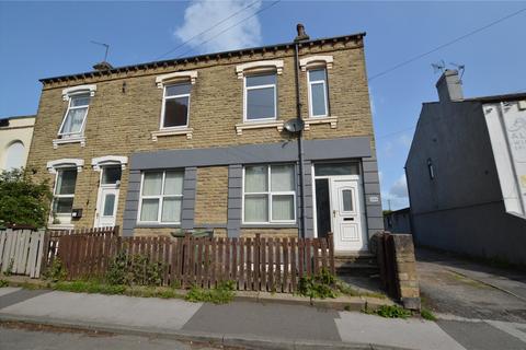 2 bedroom house for sale, High Street, Ossett, West Yorkshire