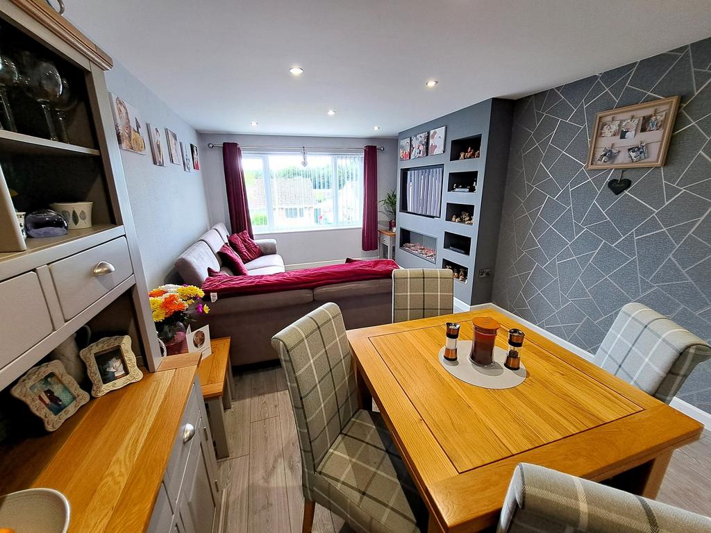 Living/Dining Room