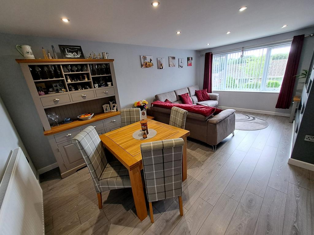 Living/Dining Room