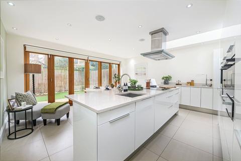 5 bedroom terraced house for sale, Broxash Road, London, SW11