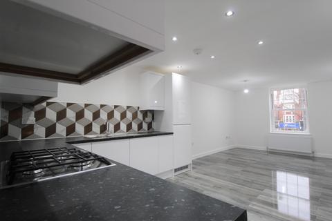 3 bedroom flat to rent, Rushey Green, Catford, SE6