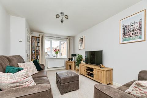 9 Calders Crescent, Sheffield, S5 9BL