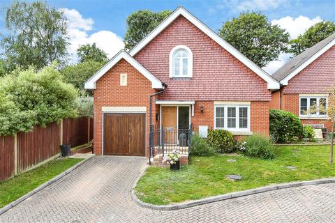 4 bedroom detached house for sale, Bankside, Epsom, Surrey