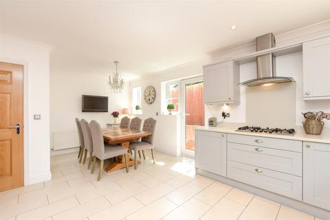 4 bedroom detached house for sale, Bankside, Epsom KT17