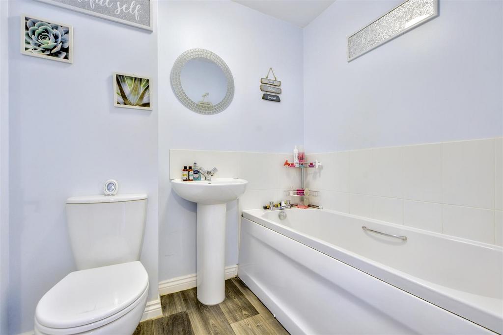 Bathroom.jpeg