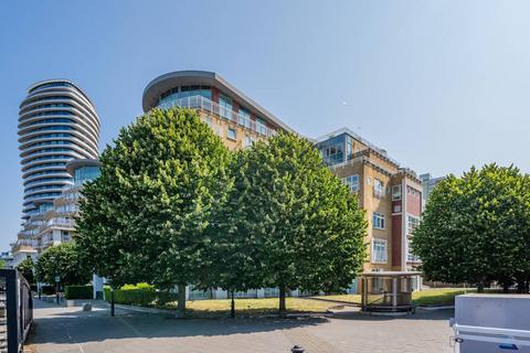 Oyster Wharf, Battersea, London, SW11