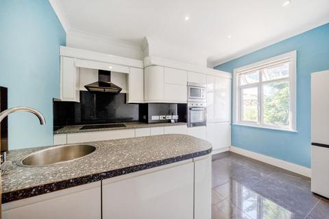 2 bedroom apartment to rent, Bicester Road,  Aylesbury,  HP19