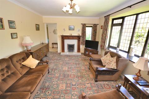 2 Bartlets Close, Martinstown, Dorchester, DT2 9LE