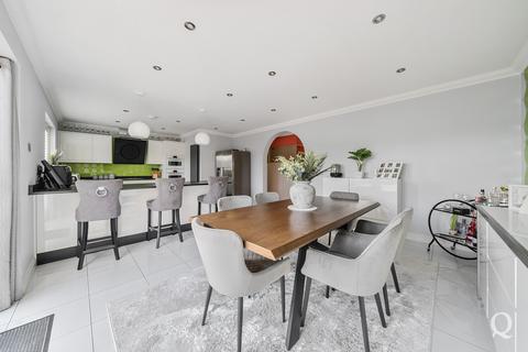 47 Abbey View Drive, Minster On Sea, Sheerness, ME12 2JW