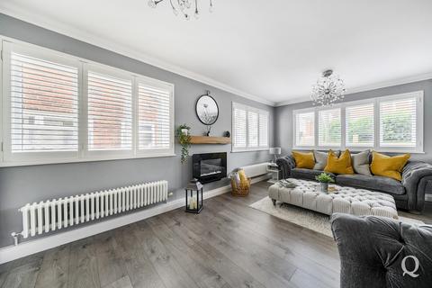 47 Abbey View Drive, Minster On Sea, Sheerness, ME12 2JW