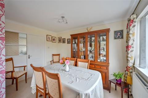 10 Elm Close, Great Haywood, Stafford, ST18 0SP