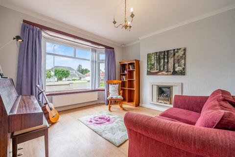 115 Mearns Road, Clarkston, Glasgow, G76 7UW