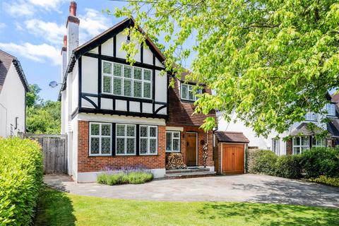 26 Sunnybank, Epsom, KT18 7DX