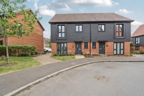 undefined, Stirling Close, Crowthorne RG45