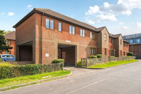 1 bedroom retirement property for sale, Orchard Walk, Winchester, SO22