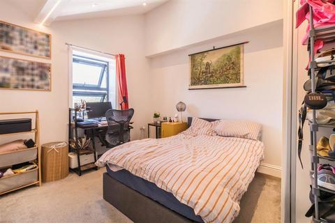 1 bedroom flat to rent, New Cross Road, London SE14