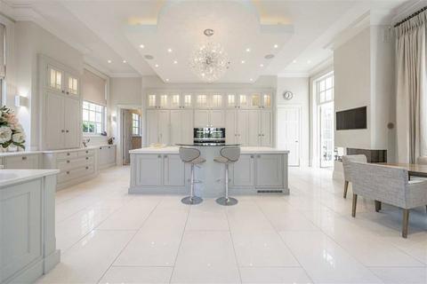 undefined, Fairfax Road, Teddington TW11