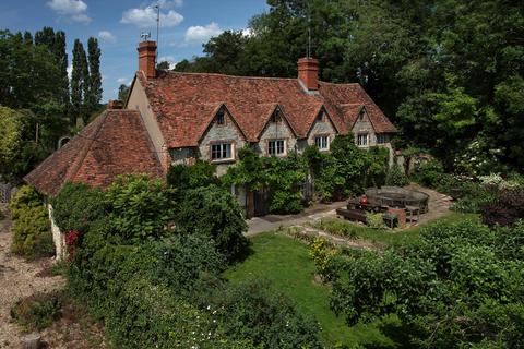 6 bedroom detached house for sale, Berrick Salome, Oxfordshire, OX10