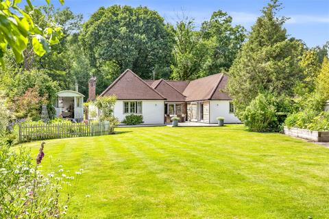 Woodland View Griggs Green, Liphook, GU30 7PD